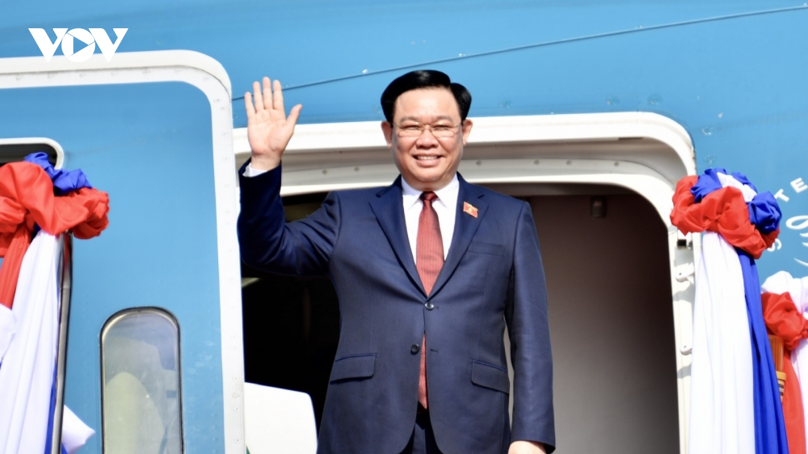Top Vietnamese legislator arrives in Vientiane for the CLV Summit and Laos visit